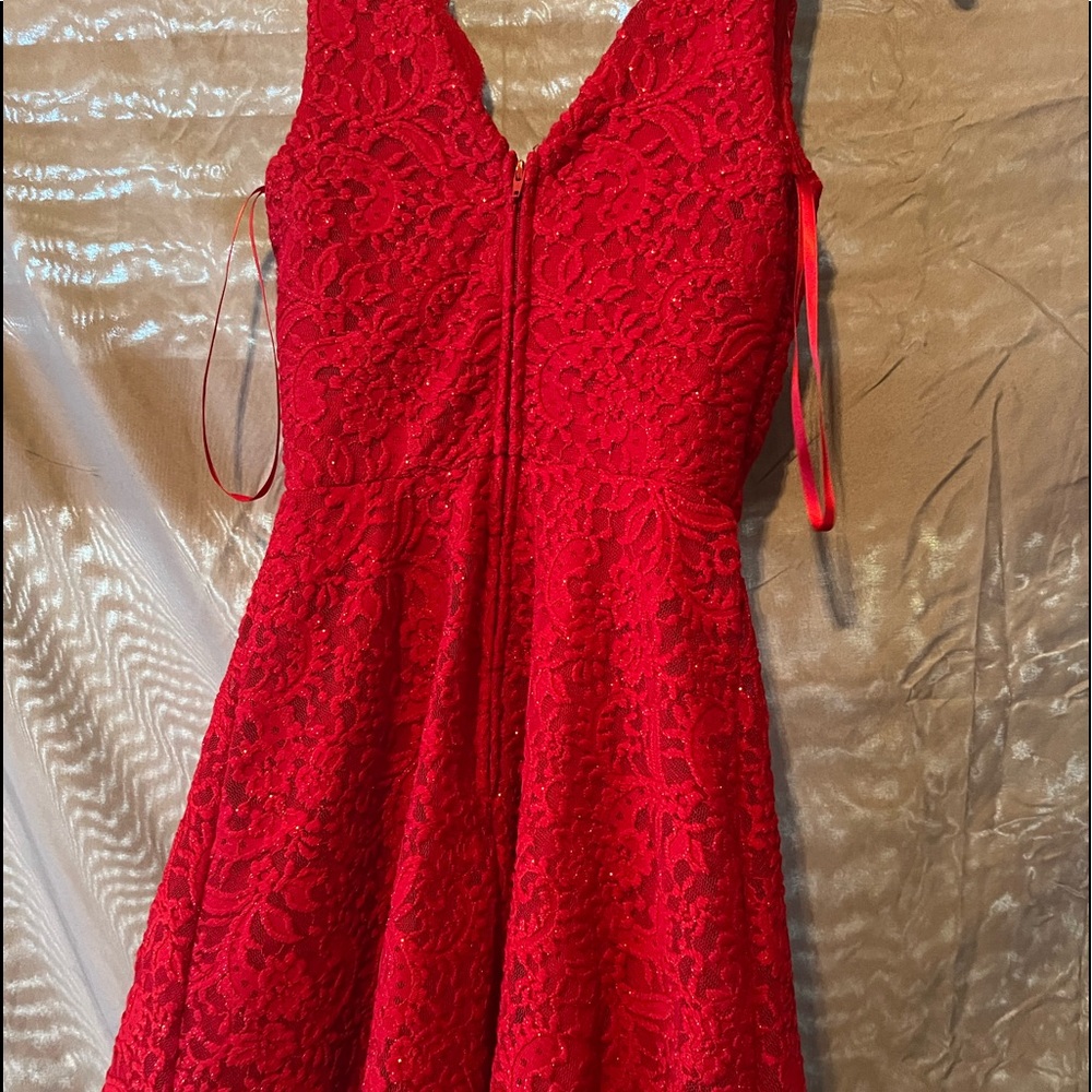 formal dress - Picture 1 of 2